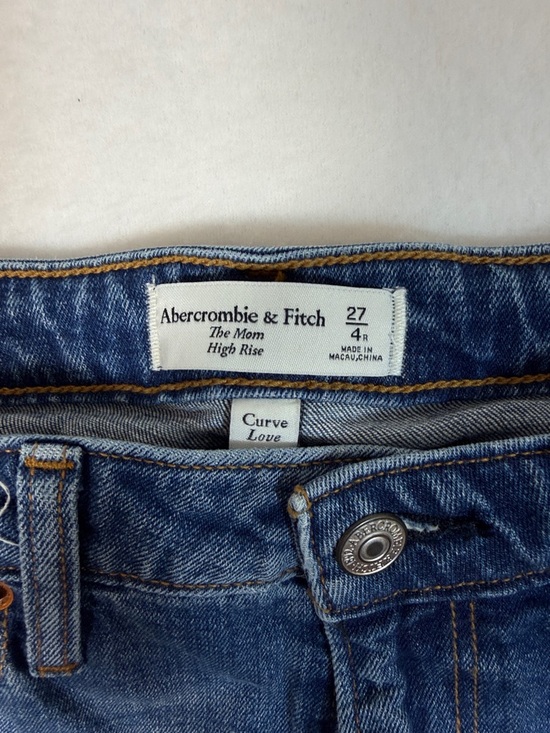 Abercrombie & Fitch Mom High Rise Jeans - Dark Blue Denim Curve Love size 4/27 - Picture 2 of 11